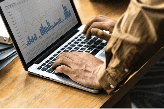 As métricas de marketing digital são essenciais para garantir o sucesso do seu planejamento este ano - descubra as mais importantes.